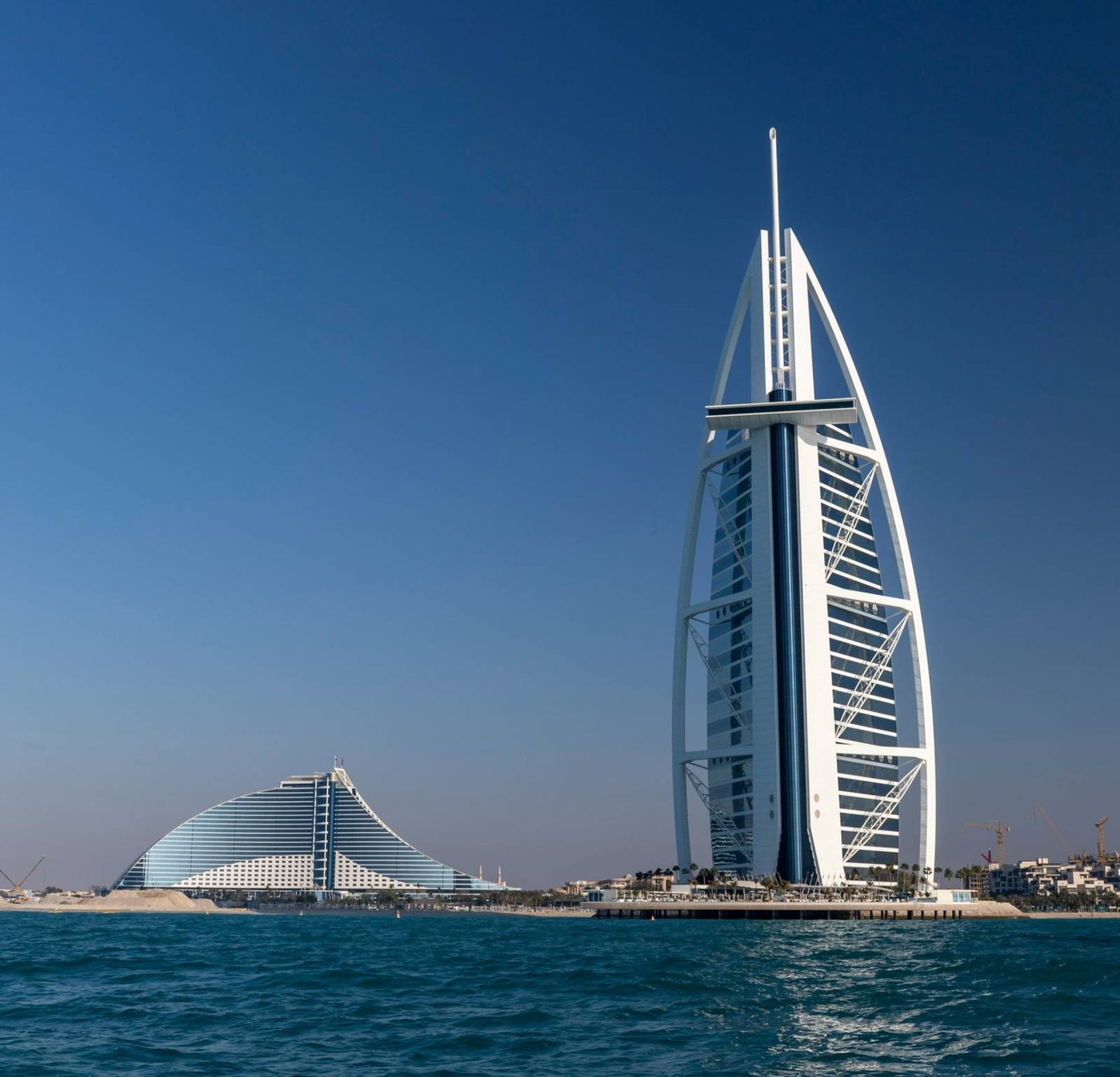 Dubai Dhamaka